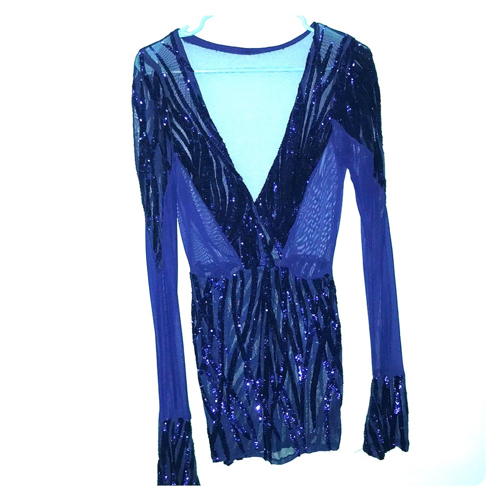 Custom Made: sequined dress w/ flared sleeves